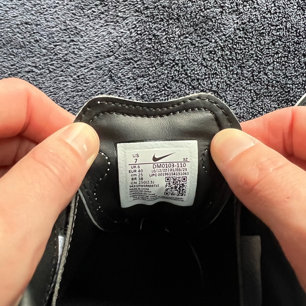 Air Jordan Men’s ADG 4 Golf shoes - Picture 5 of 7